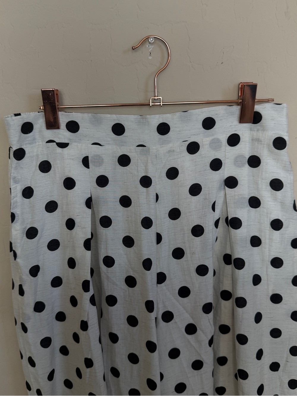 Altar'd State Black & White Polka Dot Wide-Leg Flowy Pants Lightweight M - Picture 6 of 13